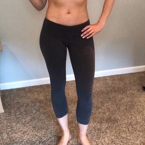 Lululemon Gray Capri size 4